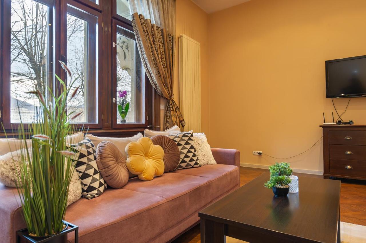 Central Park Residence Brasov Bagian luar foto