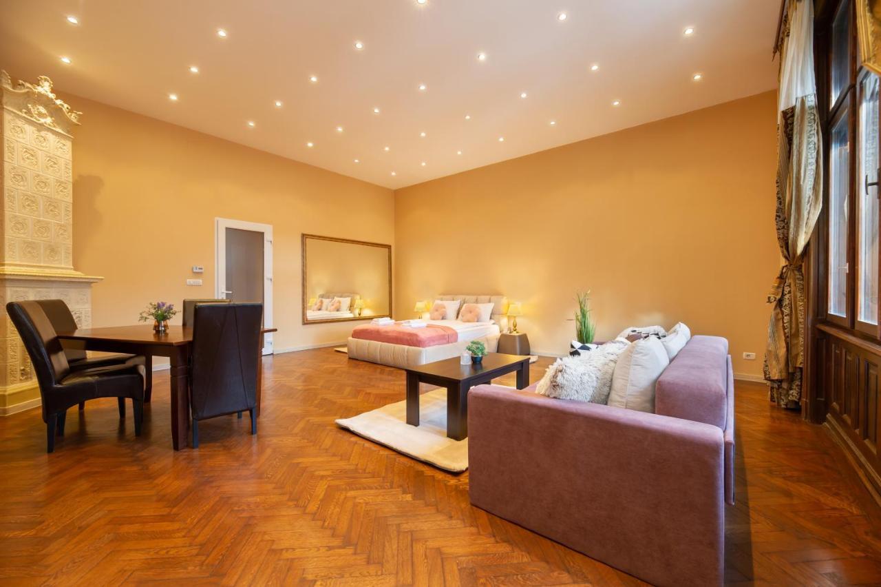 Central Park Residence Brasov Bagian luar foto