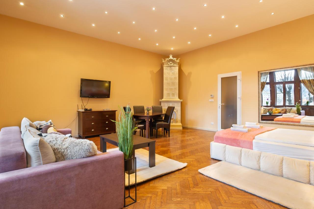 Central Park Residence Brasov Bagian luar foto