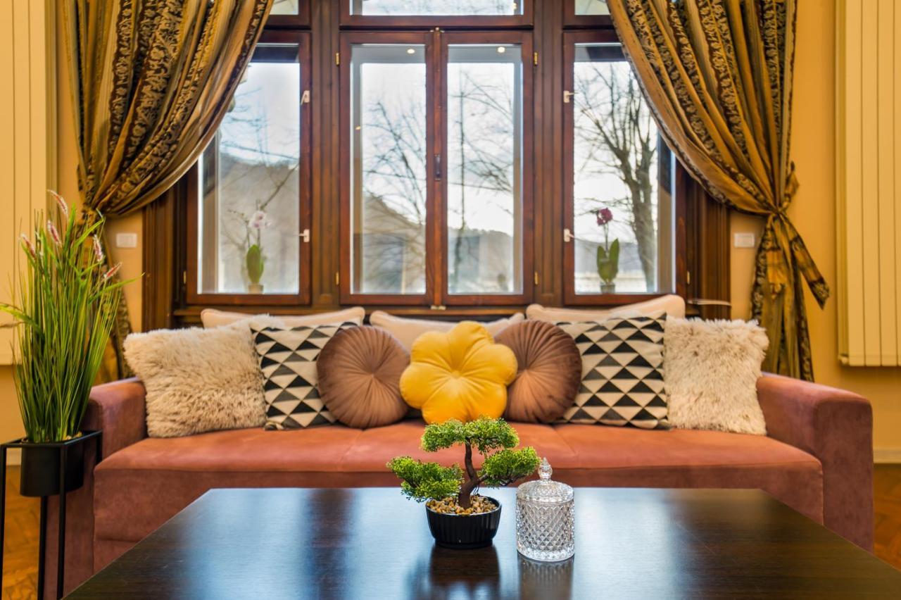 Central Park Residence Brasov Bagian luar foto
